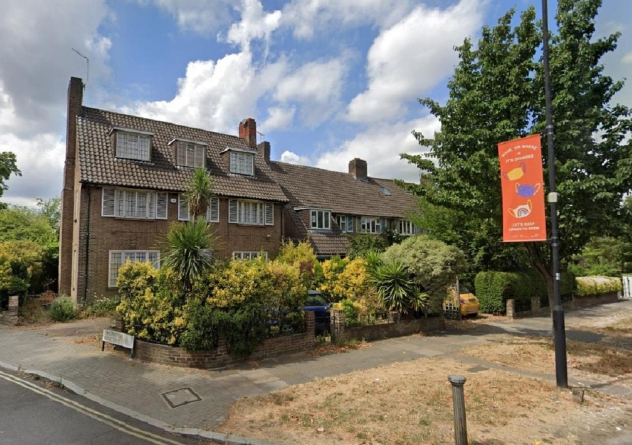 Wandsworth, South London Deluxe King Room 4 Экстерьер фото